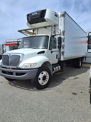 2018 International DuraStar 4300 - Refrigerated Van