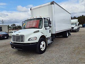 2018 Freightliner M2 106 - Box Van