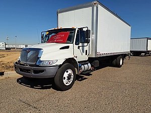 2018 International DuraStar 4300 - Box Van