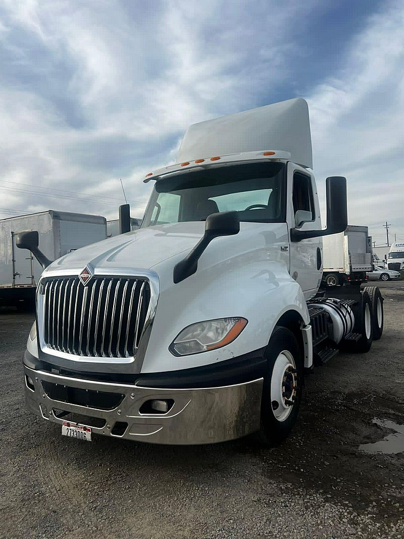 2019 International LT625
