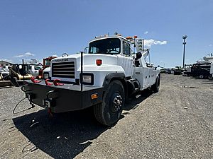 2004 Mack RD
