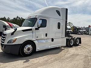 2020 Freightliner Cascadia