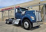 2021 Kenworth W990