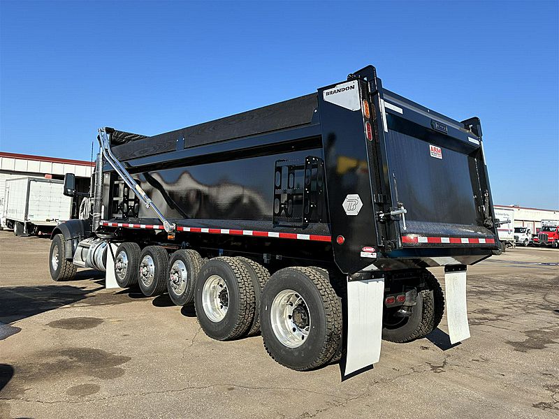 2026 Peterbilt 567