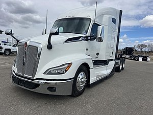 2025 Kenworth T680