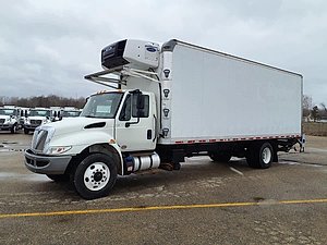 2018 International DuraStar 4300