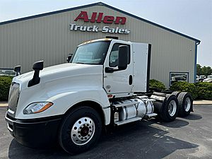 2019 International LT625