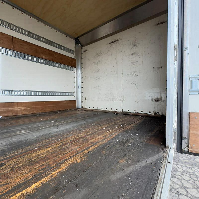 2019 Freightliner M2 106