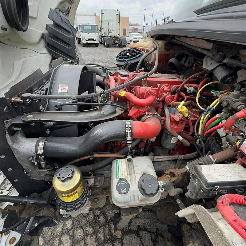 2019 Freightliner M2 106