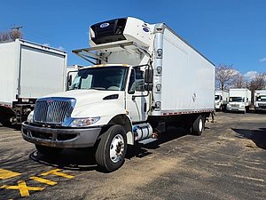 2018 International DuraStar 4300