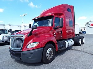 2020 International LT625 - Sleeper Truck