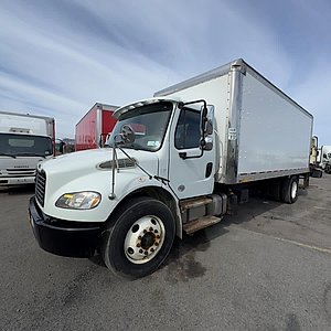 2019 Freightliner M2 106