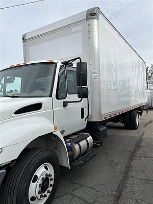 2018 International DuraStar 4300 - Box Van