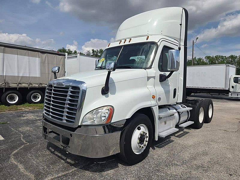 2019 Freightliner CASCADIA 125