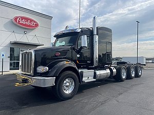 2022 Peterbilt 567