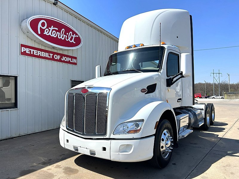 2021 Peterbilt 579