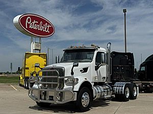 2021 Peterbilt 567 - Day Cab
