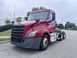2020 Freightliner Cascadia 126 - Day Cab