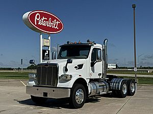 2021 Peterbilt 567 - Day Cab