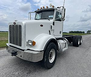 2012 Peterbilt 367 - Cab & Chassis