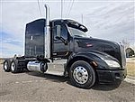 2017 Peterbilt 579