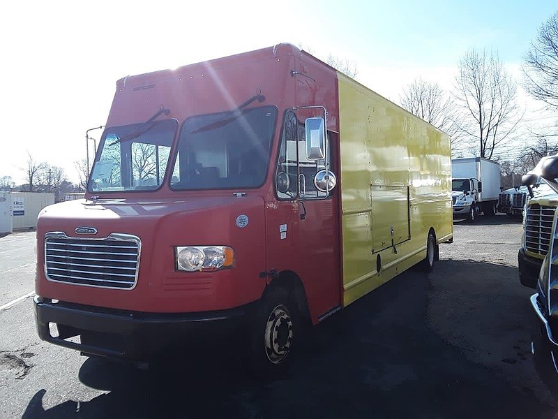 2017 Freightliner MT55
