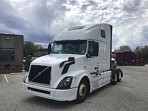 2018 Volvo VNL 670 - Sleeper Truck