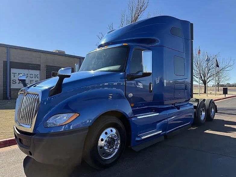 2020 International LT