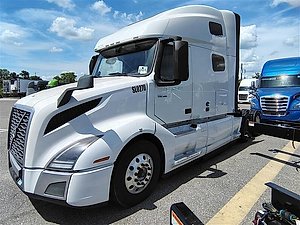 2019 Volvo VNL 760