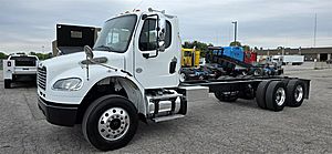 2016 Freightliner M2