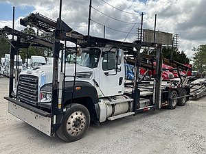 2016 Freightliner 114SD