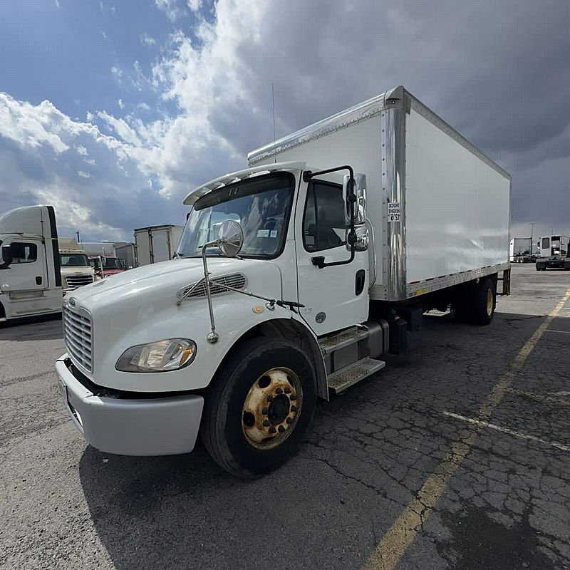 2019 Freightliner M2 106