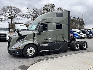 2025 Volvo T660