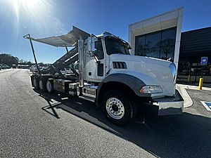 2018 Mack Granite