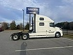 2023 Volvo VNL 860