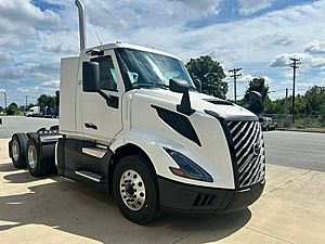 2025 Volvo VNL - Day Cab