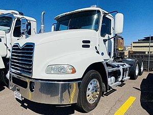 2018 Mack CXU613