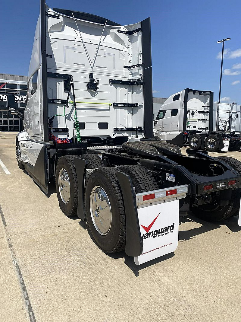 2025 Volvo VNL64T840 For Sale | Sleeper Truck | #1218932