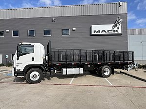 2025 Isuzu FTR - Flatbed