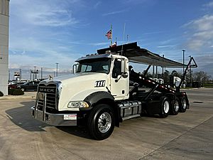 2019 Mack Granite - Roll-Off