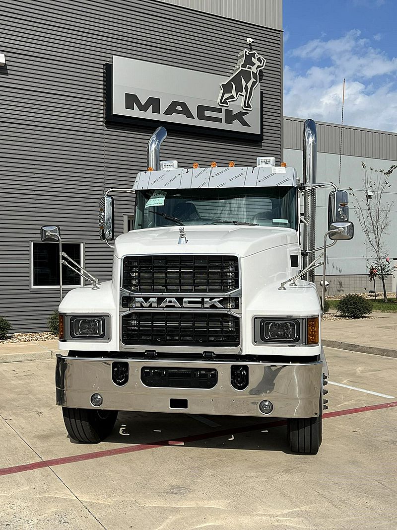 2025 Mack PINNACLE 64T For Sale | Day Cab | #1217985