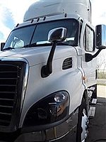 2018 Freightliner Cascadia 113