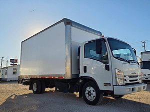 2018 Isuzu NPR HD