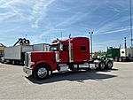 2022 Peterbilt 389