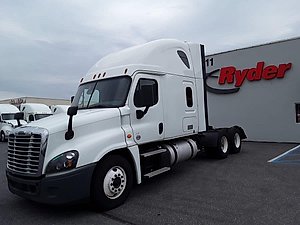 2020 Freightliner Cascadia 125 - Sleeper Truck
