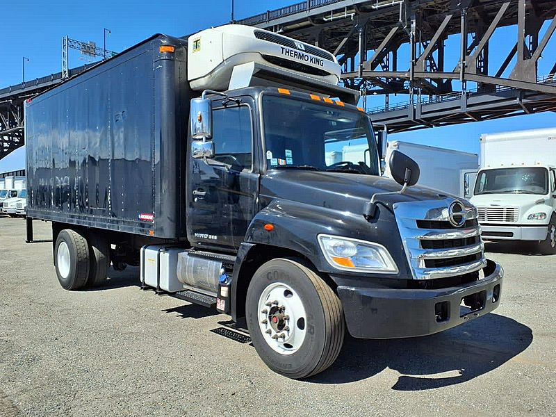 2018 Hino 268 For Sale | 18' Box | #781167
