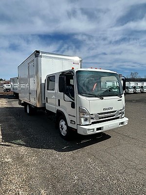 2024 Isuzu NPR HD DC