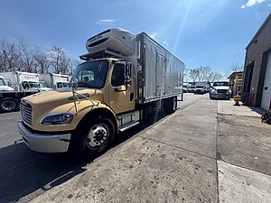 2019 Freightliner M2 106