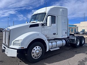 2018 Kenworth T880 - Sleeper Truck