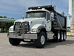 2020 Mack Granite GR64F